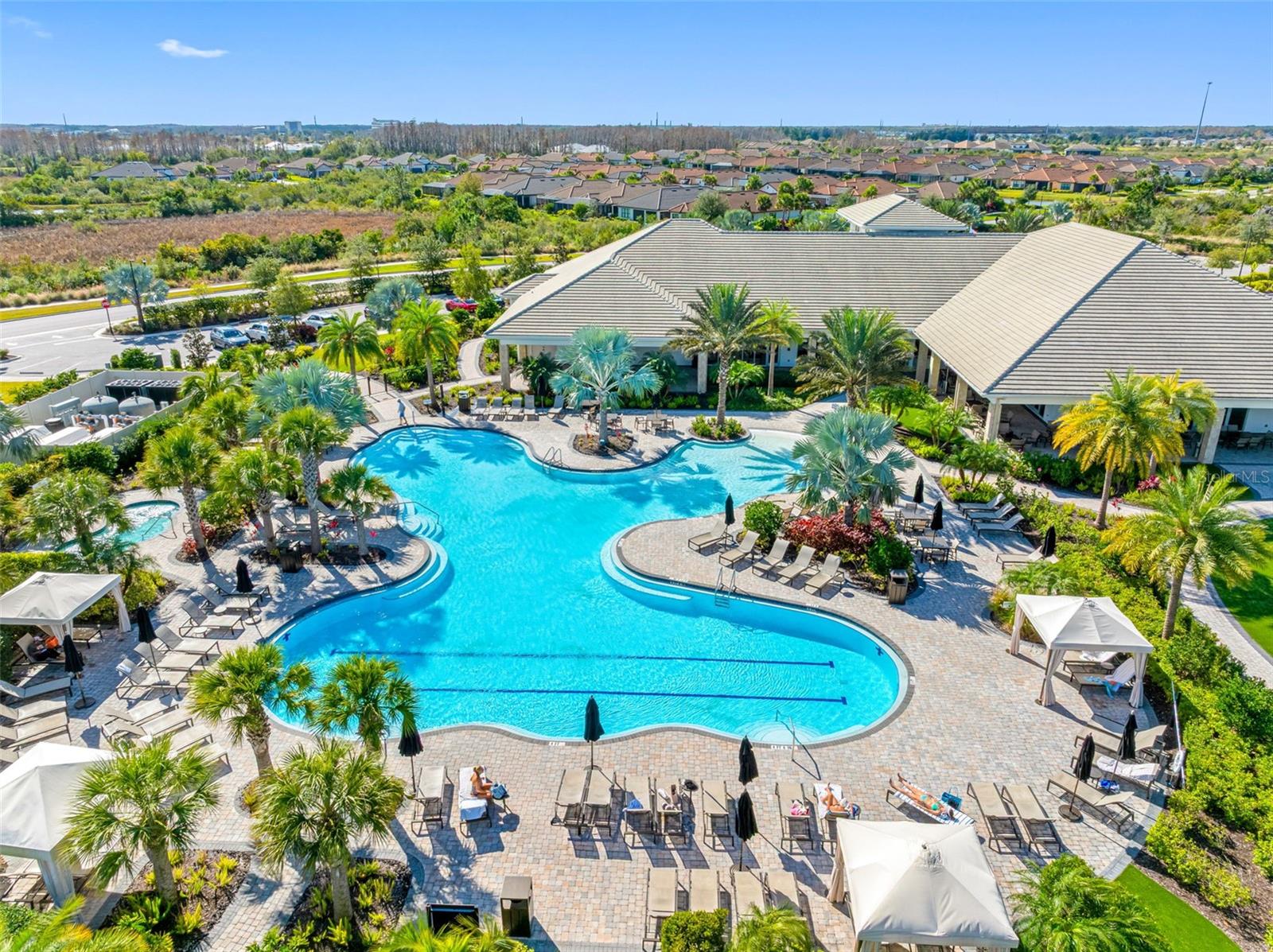 ESPLANADE/WIREGRASS RANCH PHS - Residential