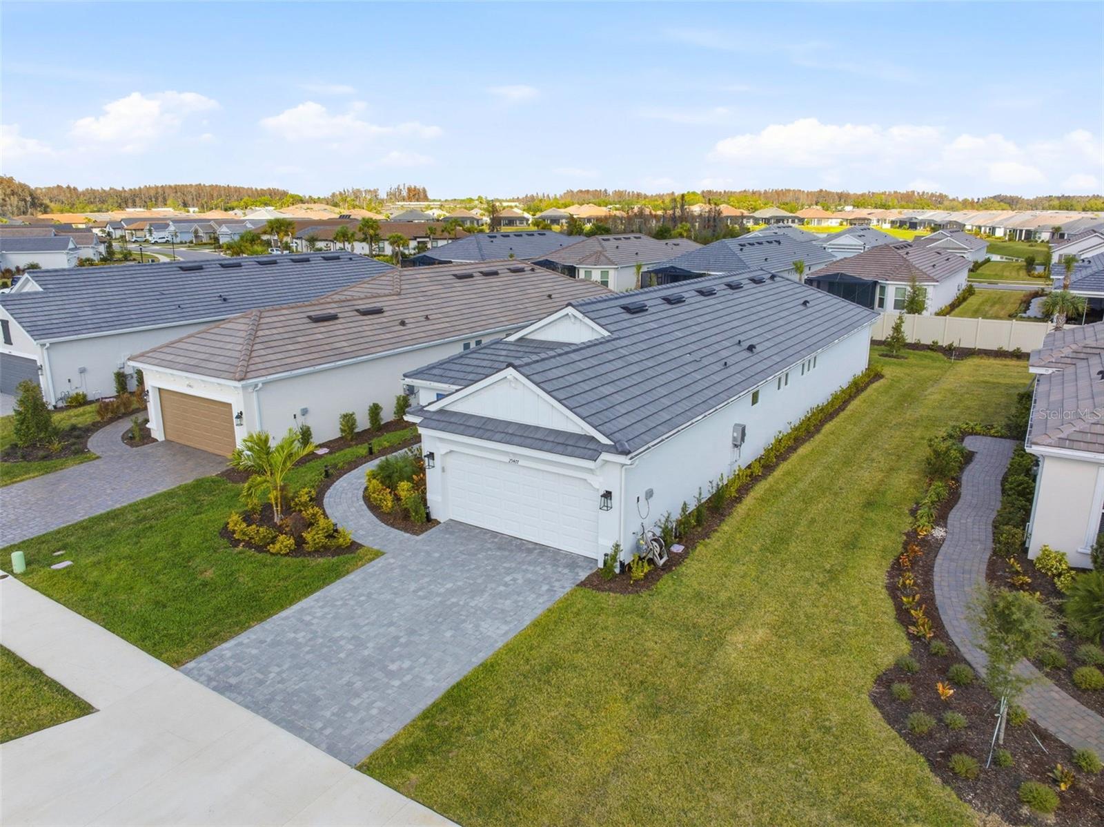 ESPLANADE/WIREGRASS RANCH PHS - Residential