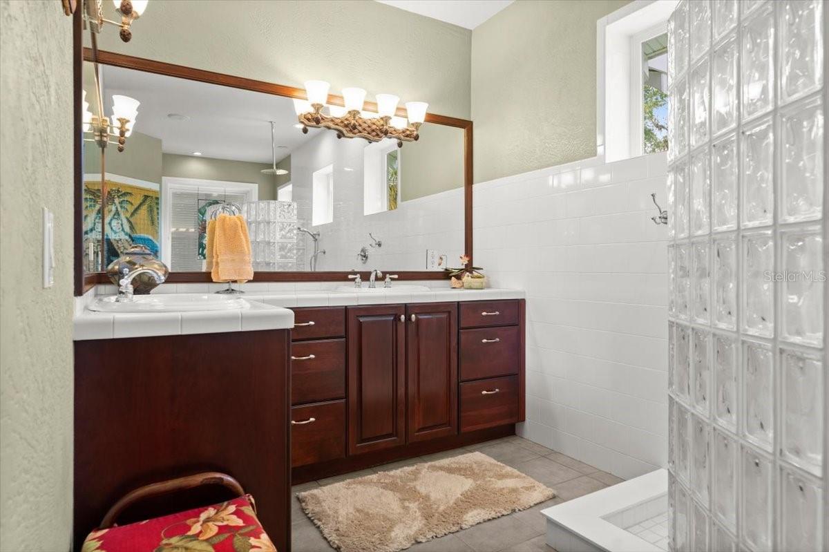 PALMAS BAY CLUB - Residential