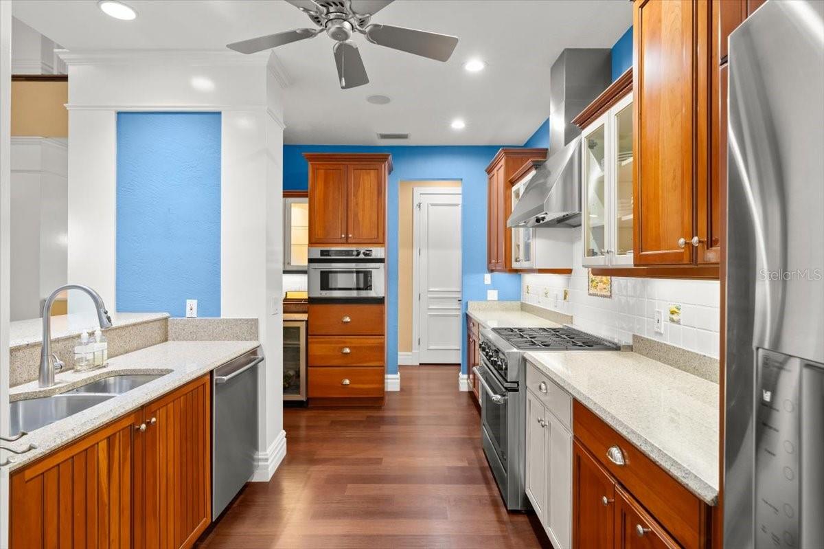 PALMAS BAY CLUB - Residential