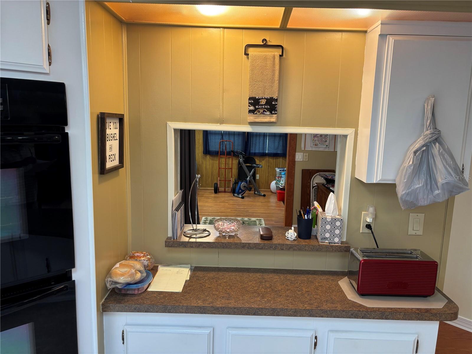 ZELLWOOD STATION - Residential