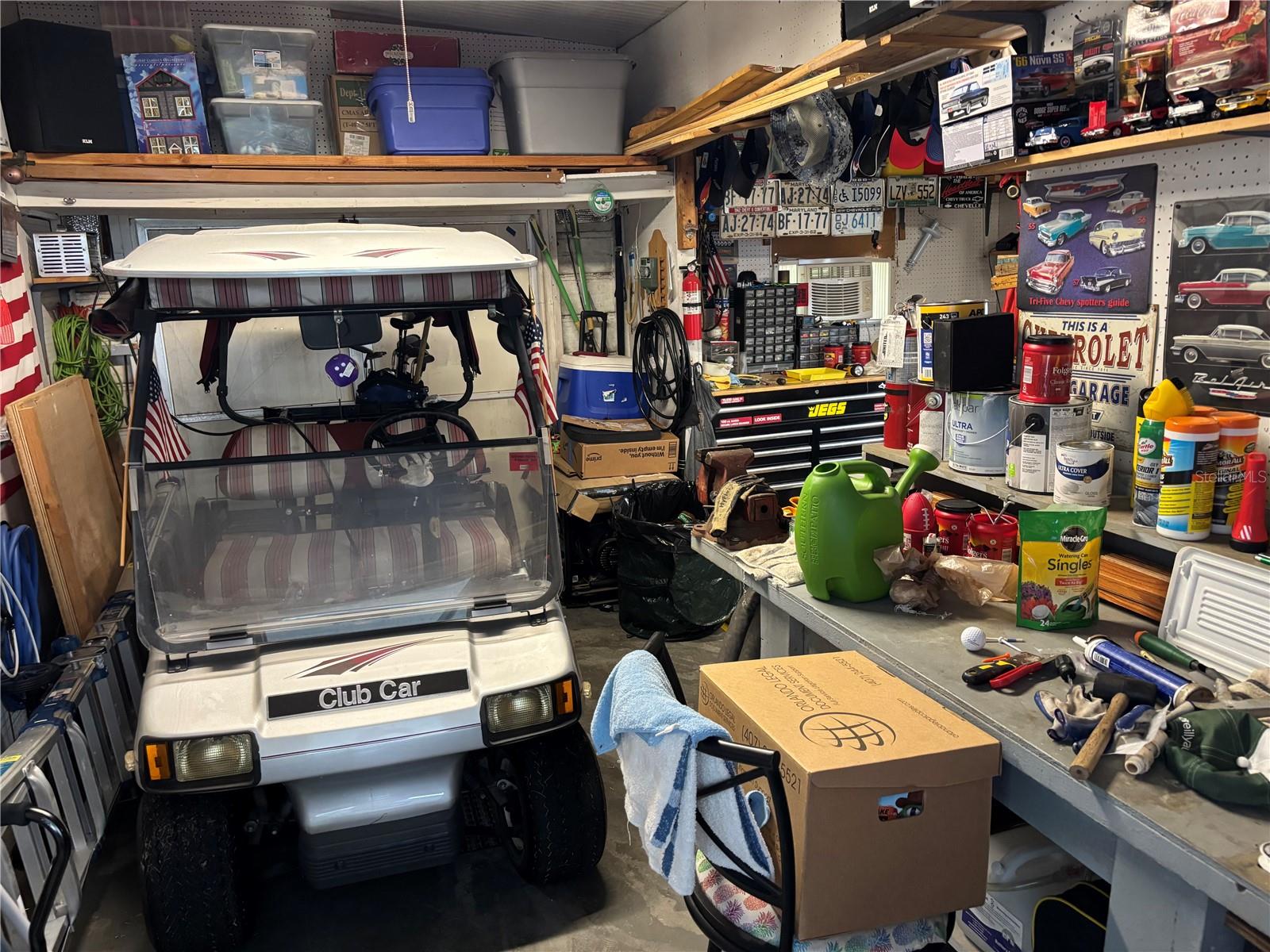 ZELLWOOD STATION - Residential