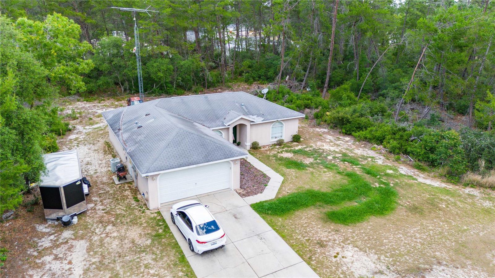 Photo 2 of 27 of 16600 SW 50TH CIRCLE house