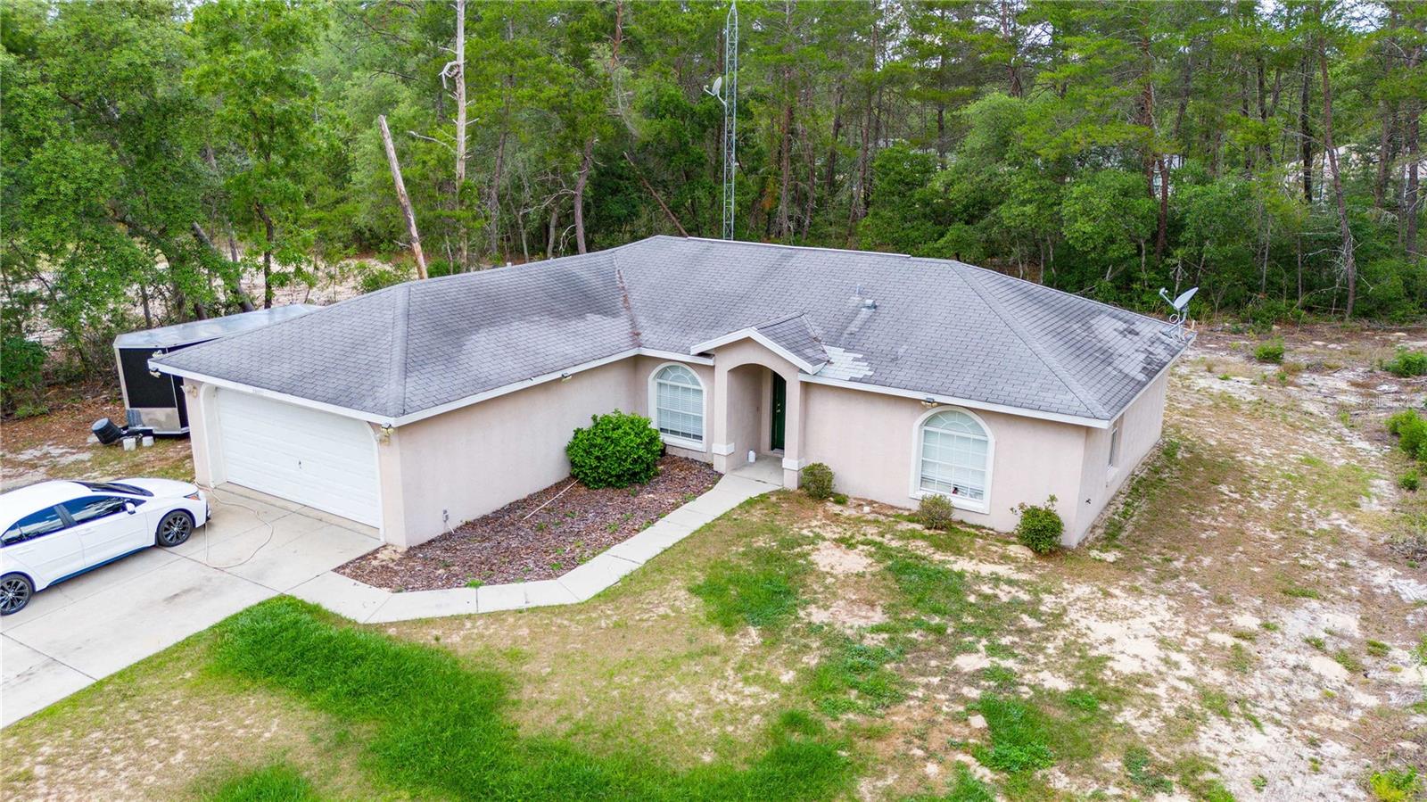 Photo 4 of 27 of 16600 SW 50TH CIRCLE house