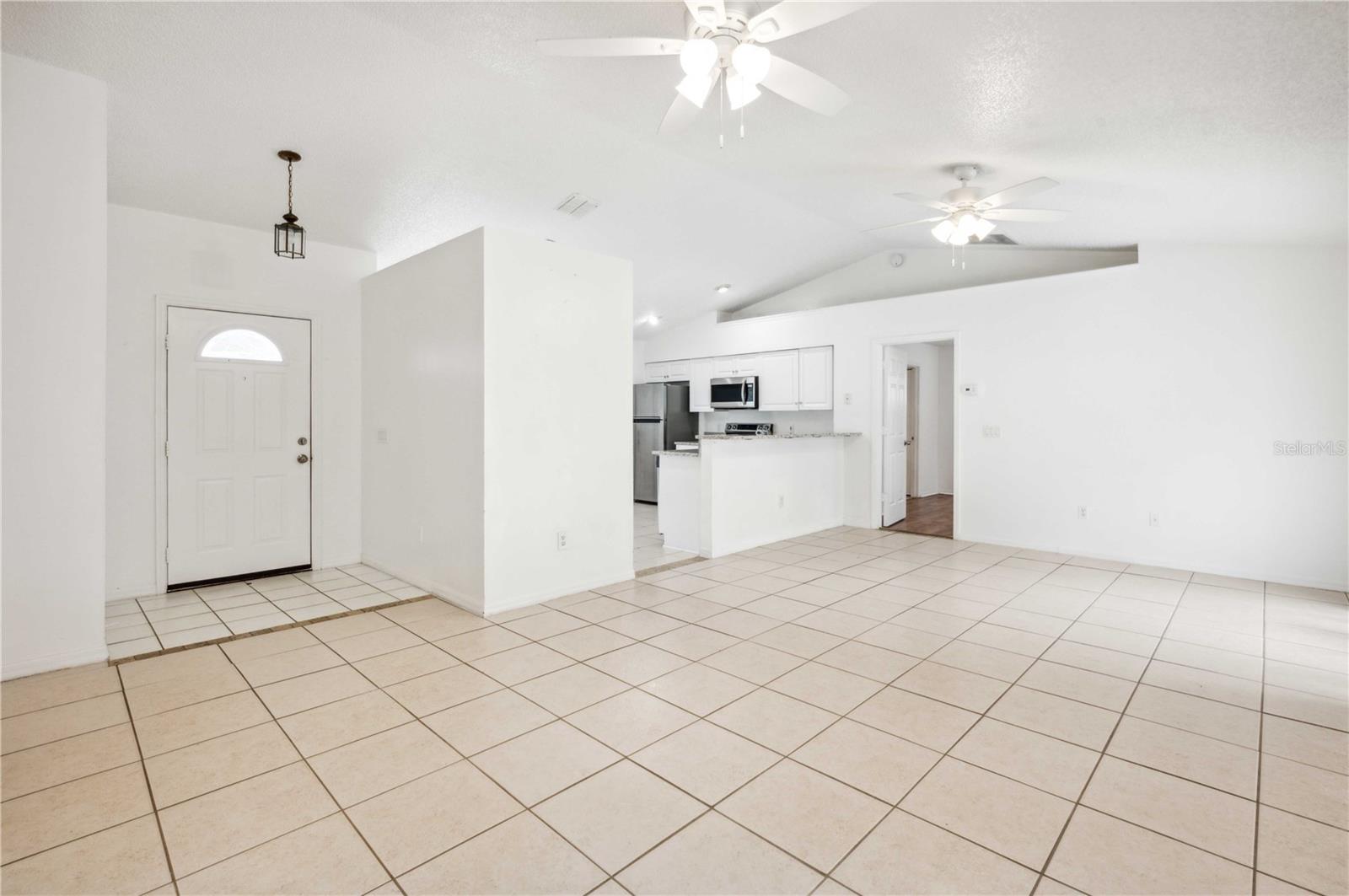Photo 9 of 27 of 16600 SW 50TH CIRCLE house