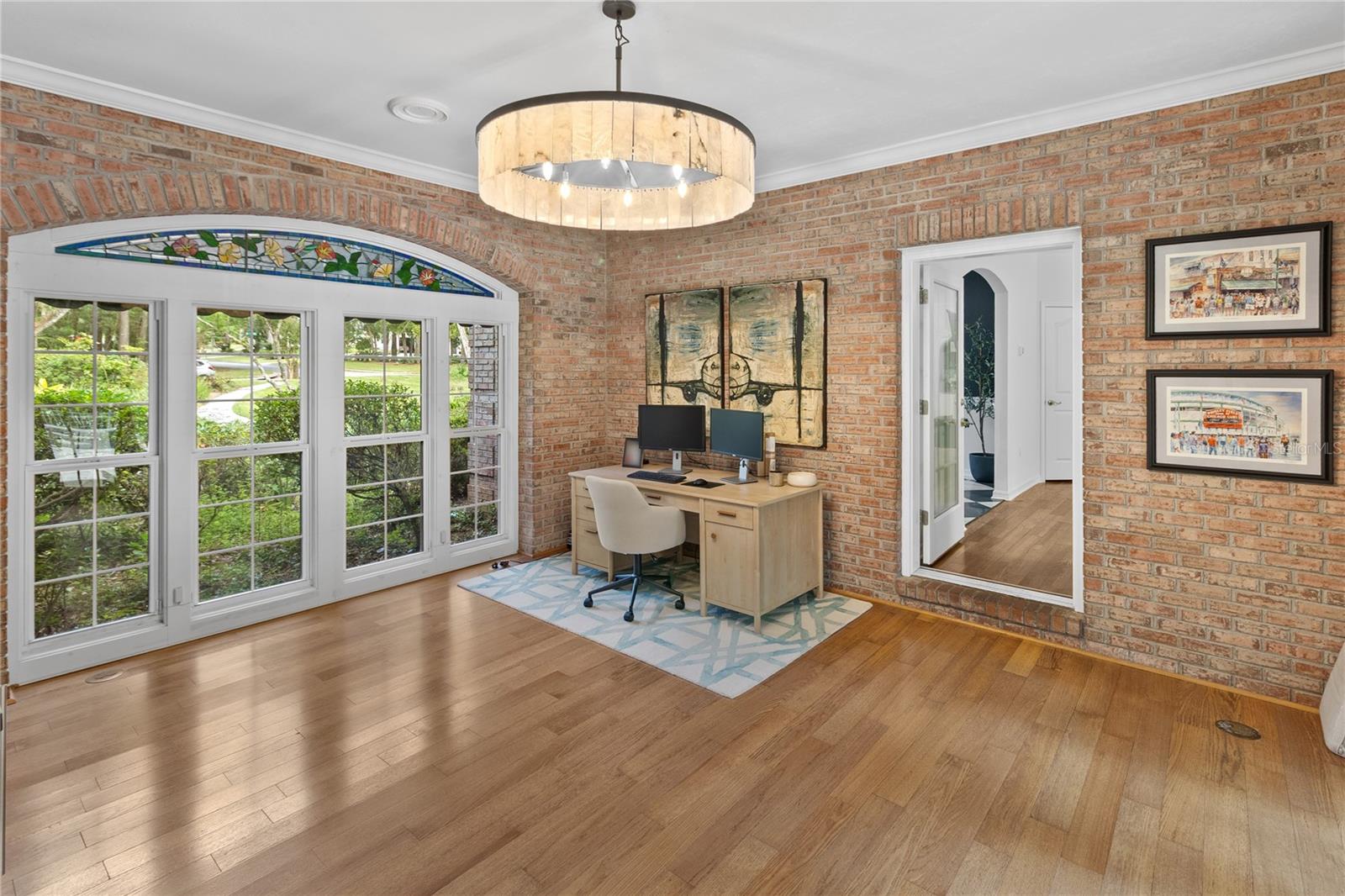 PINE HILL ESTATE ADD 3 - Residential Lease