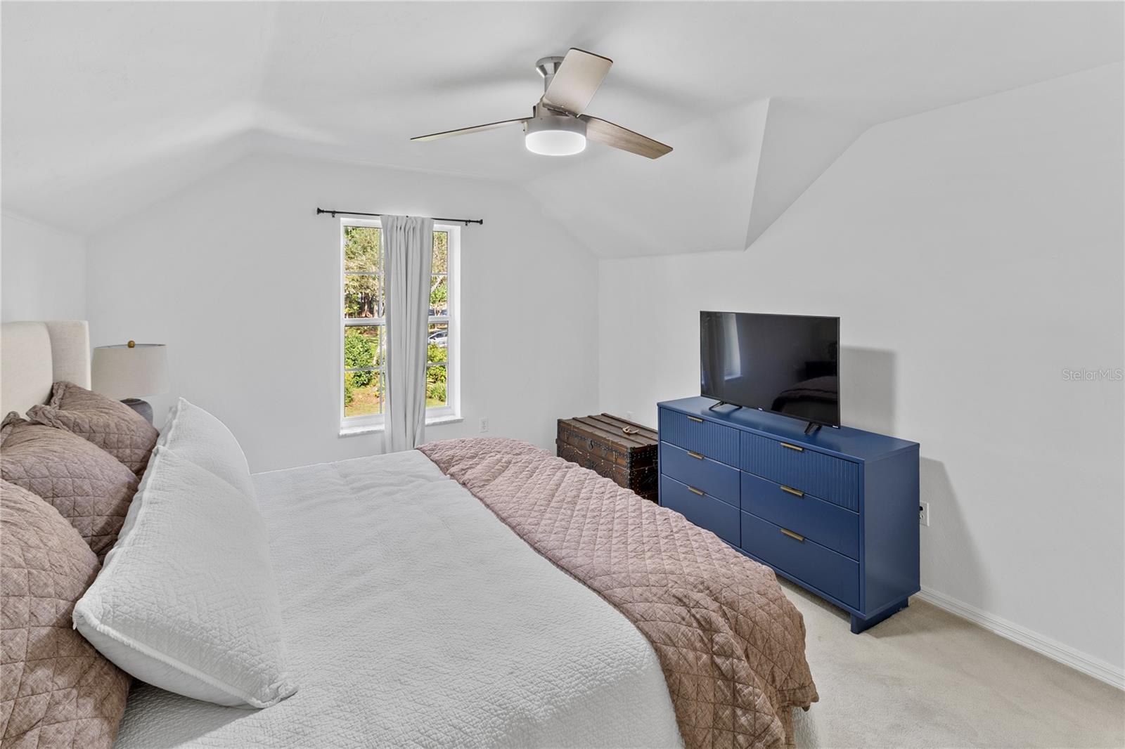 PINE HILL ESTATE ADD 3 - Residential Lease