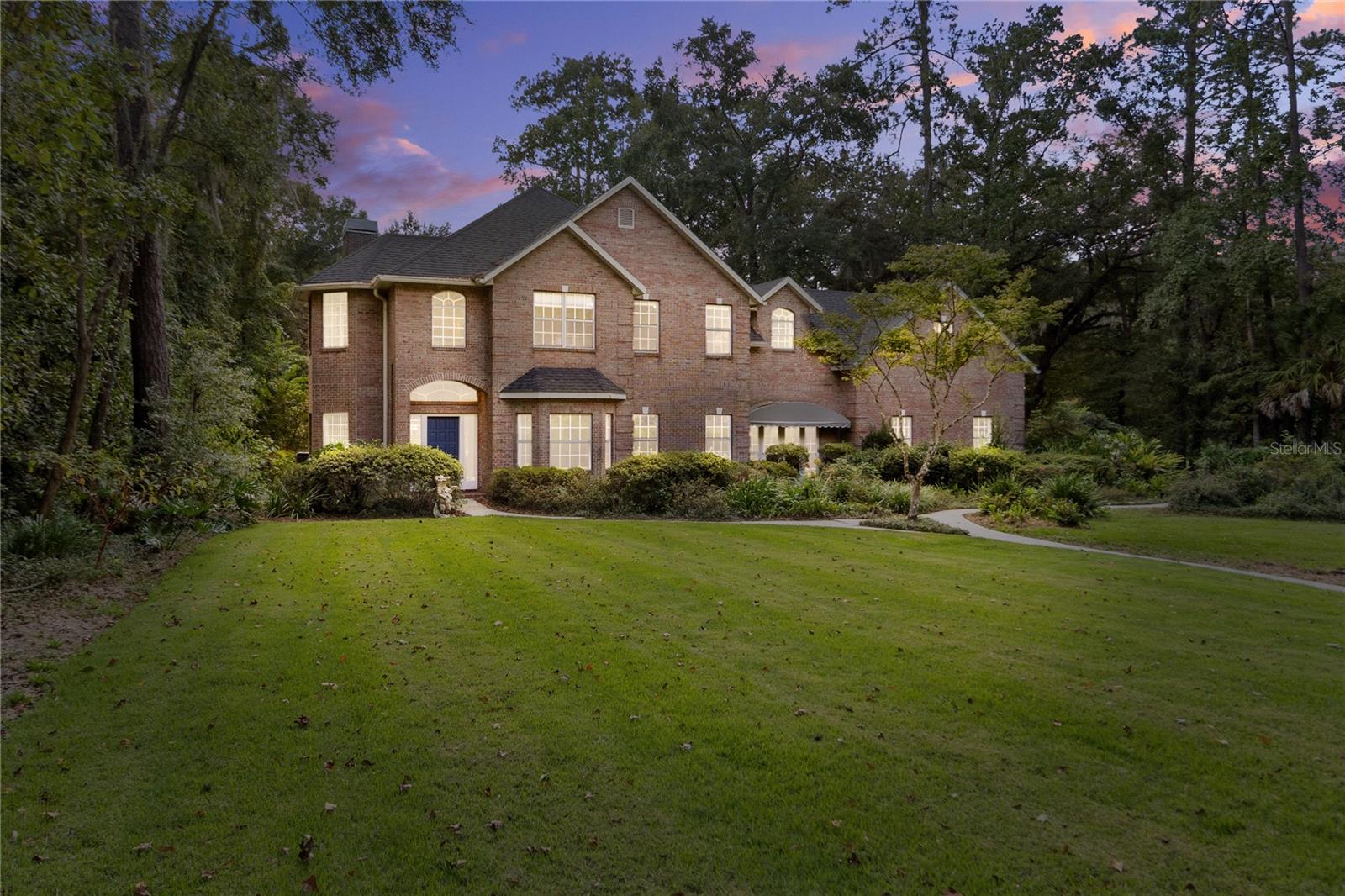 PINE HILL ESTATE ADD 3 - Residential Lease