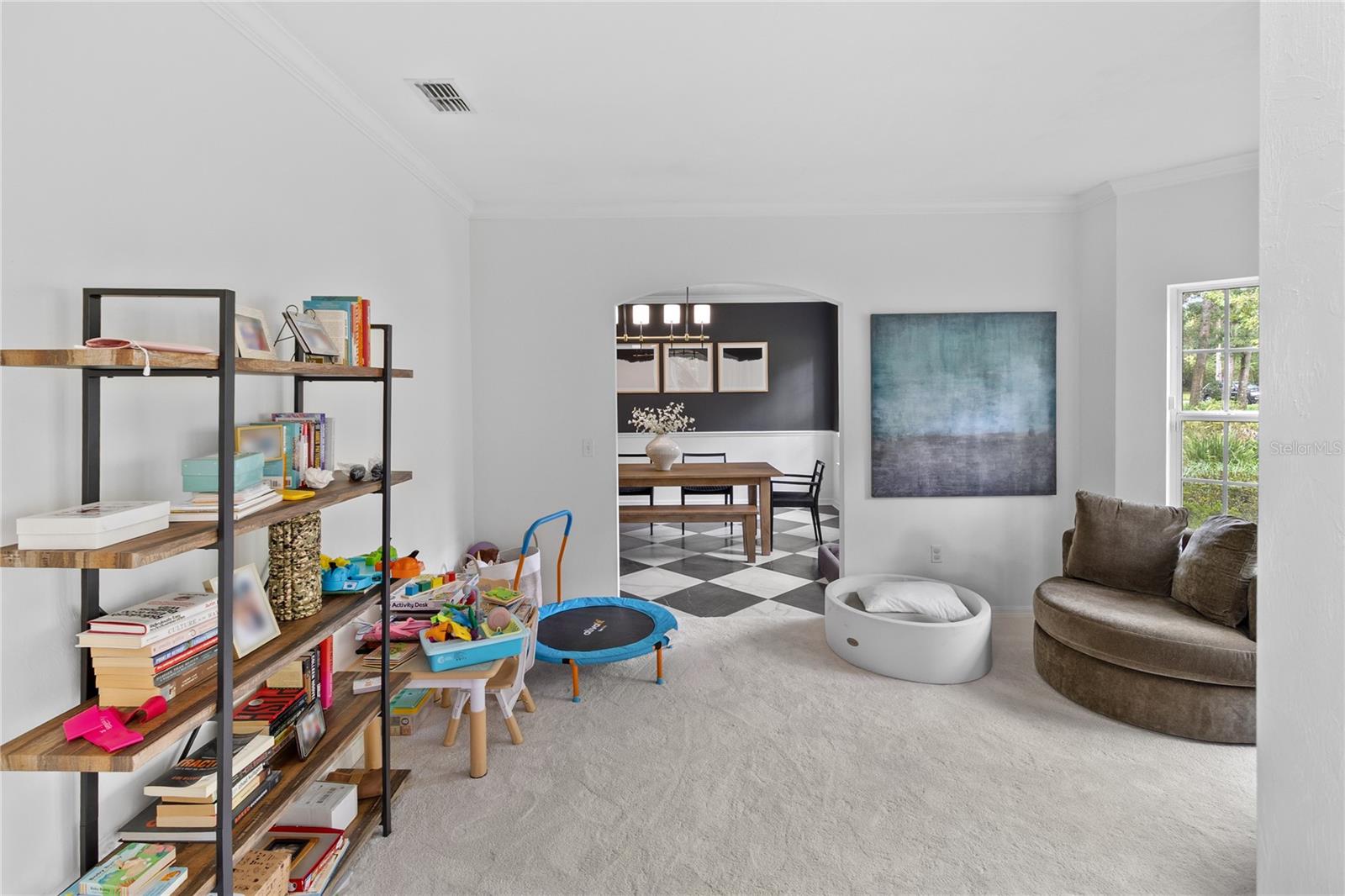 PINE HILL ESTATE ADD 3 - Residential Lease