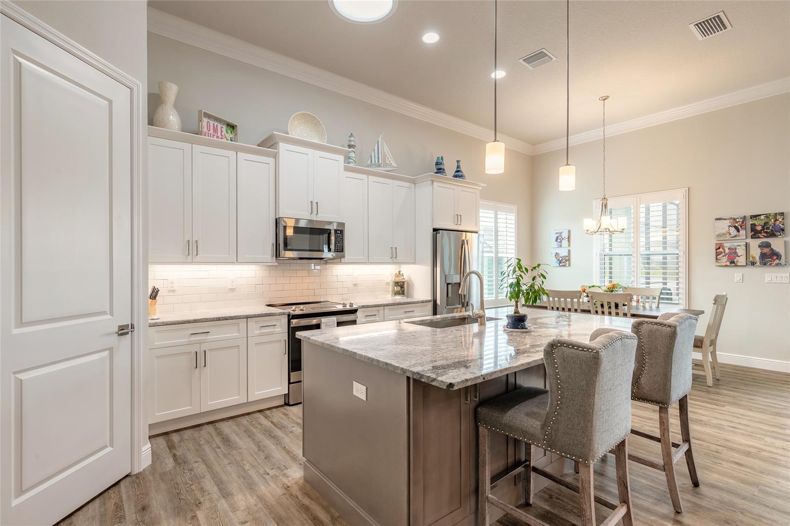 352 VENETIAN PALMS BOULEVARD