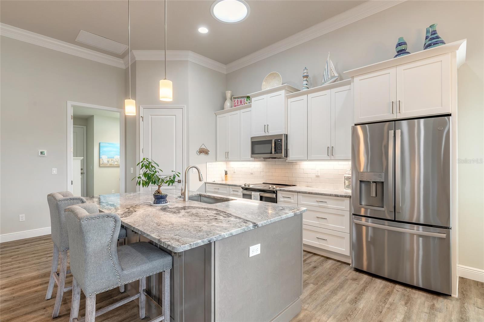352 VENETIAN PALMS BOULEVARD
