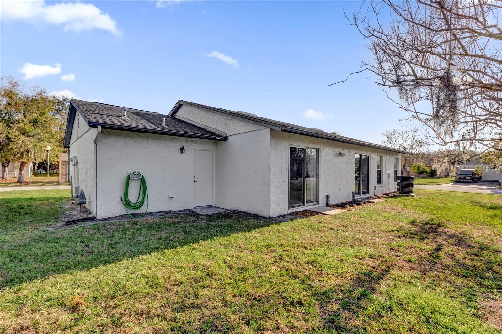 4804 LADDIE COURT