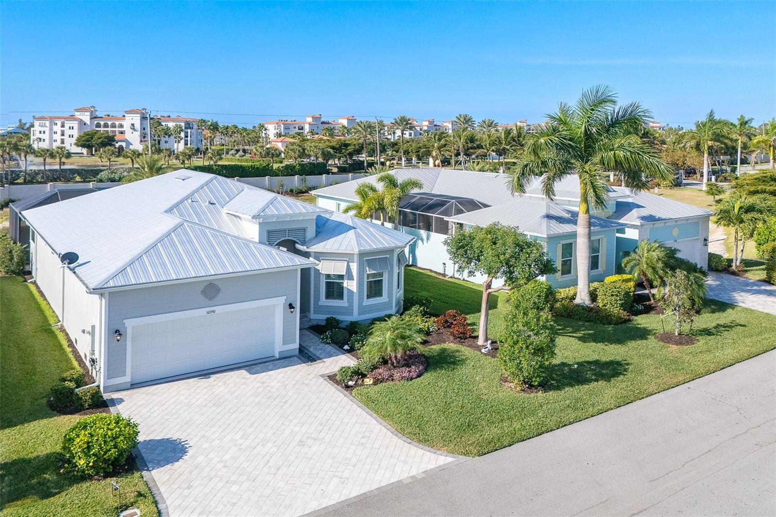 CORAL CAYE - Residential