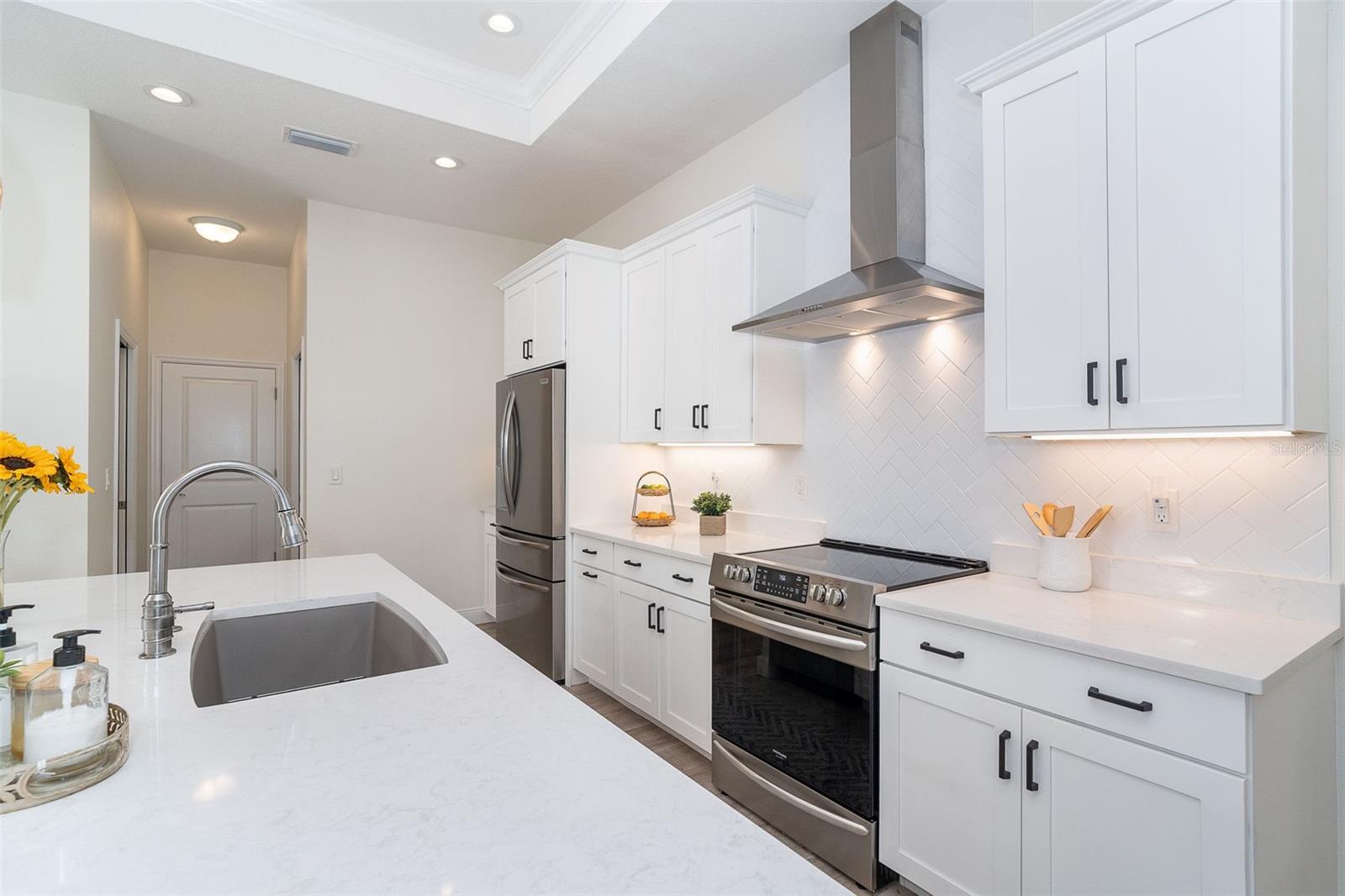 CORAL CAYE - Residential