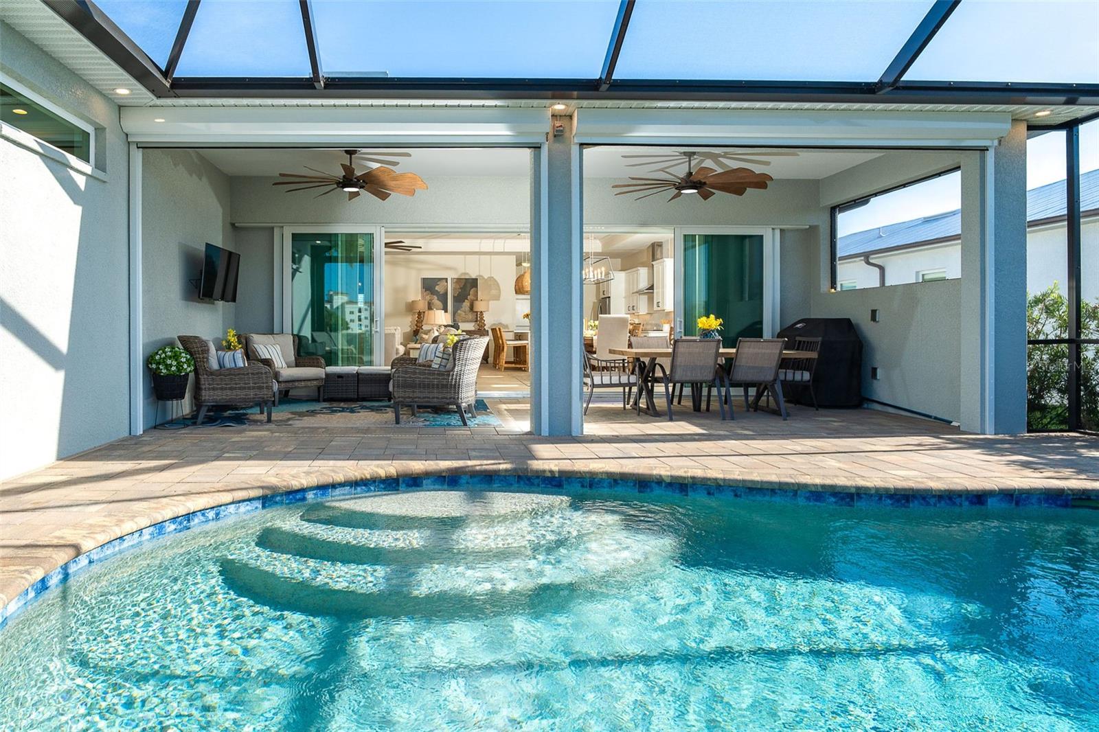 CORAL CAYE - Residential