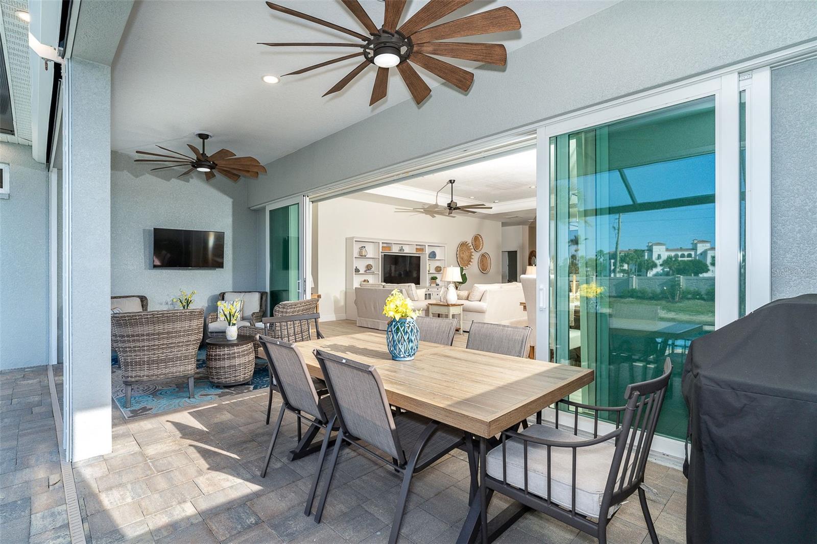 CORAL CAYE - Residential