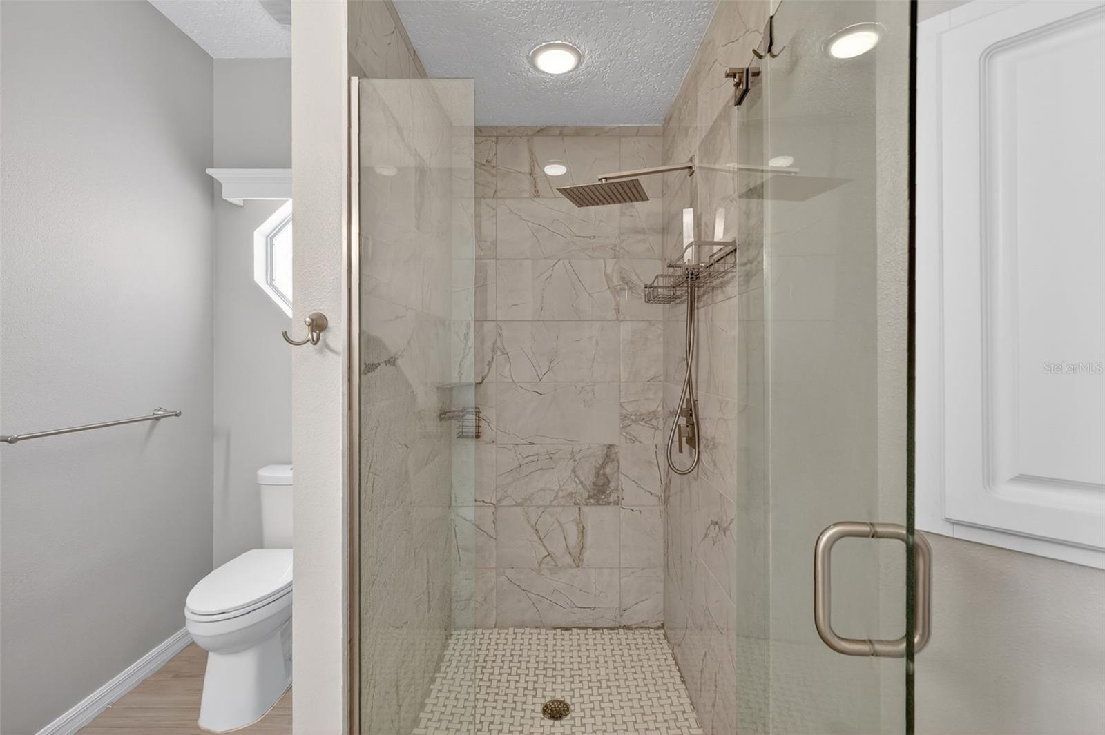 MT DORA COUNTRY CLUB MT DORA PH 02-7 - Residential Lease