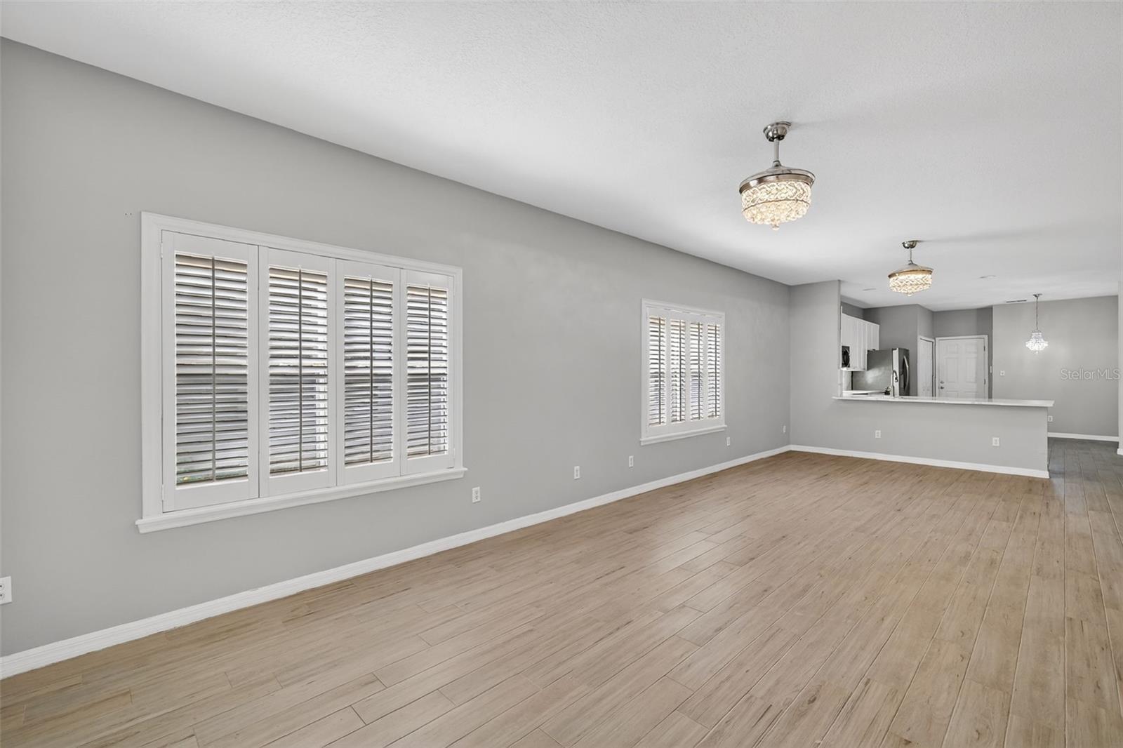 MT DORA COUNTRY CLUB MT DORA PH 02-7 - Residential Lease