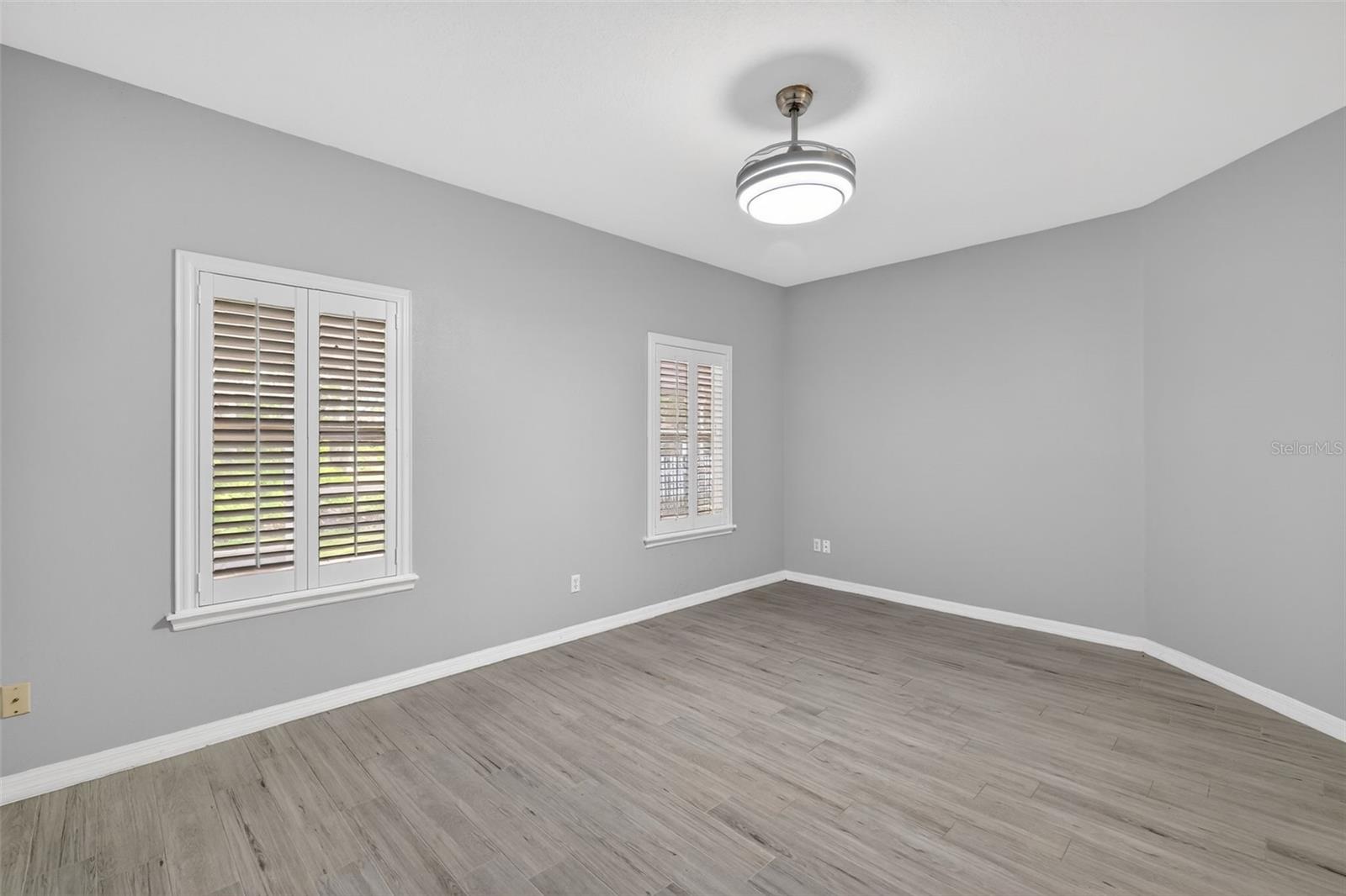 MT DORA COUNTRY CLUB MT DORA PH 02-7 - Residential Lease