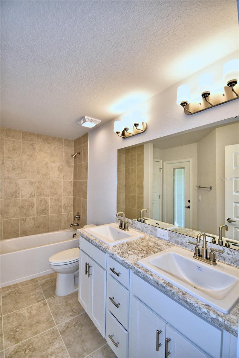 HICKORY RIDGE ESTATES - Residential