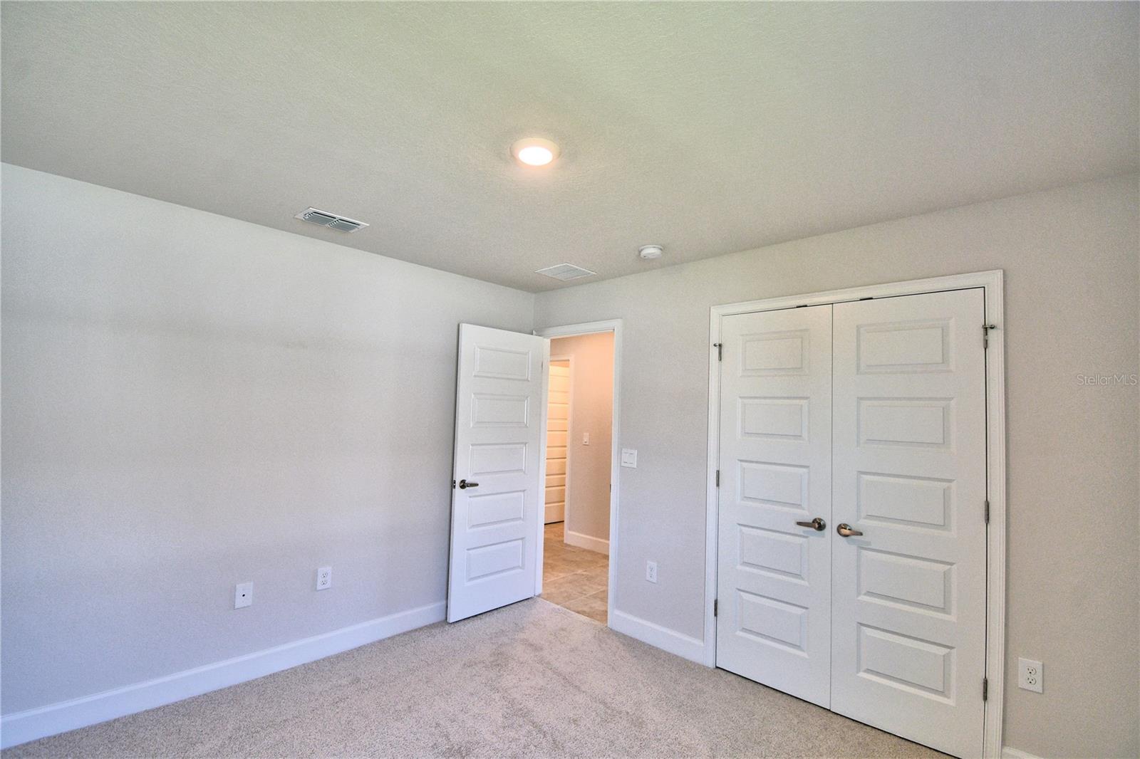 HICKORY RIDGE ESTATES - Residential