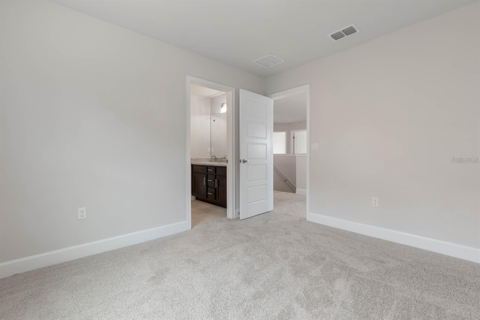 PALM COAST SEC 33 - Residential