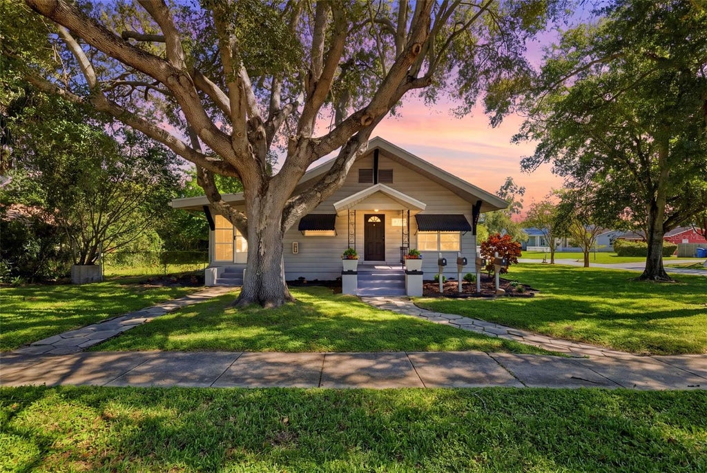 Photo of 4601 Dr Martin Luther King Jr Street N, St Petersburg, FL 33703 (MLS # TB8560486)