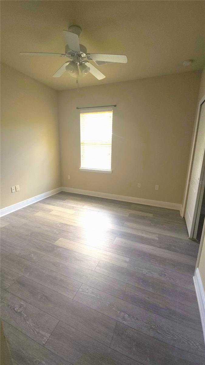 CHASE HOLLOW LLC PH 3 - Residential