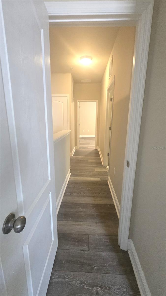 CHASE HOLLOW LLC PH 3 - Residential