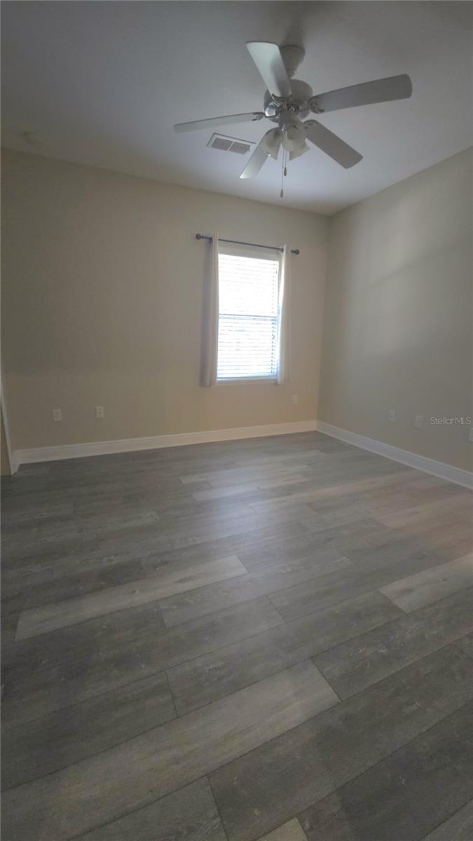 CHASE HOLLOW LLC PH 3 - Residential