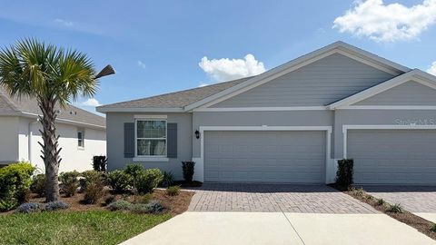 Photo of 5339 NW 46th Lane Road, Ocala, FL 34482 (MLS # OM699560)