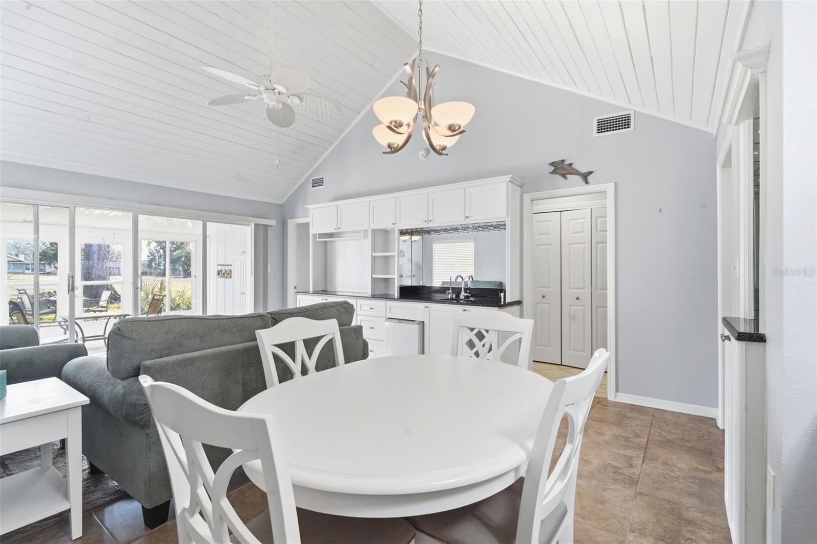 ERROL CLUB VILLAS 04 - Residential