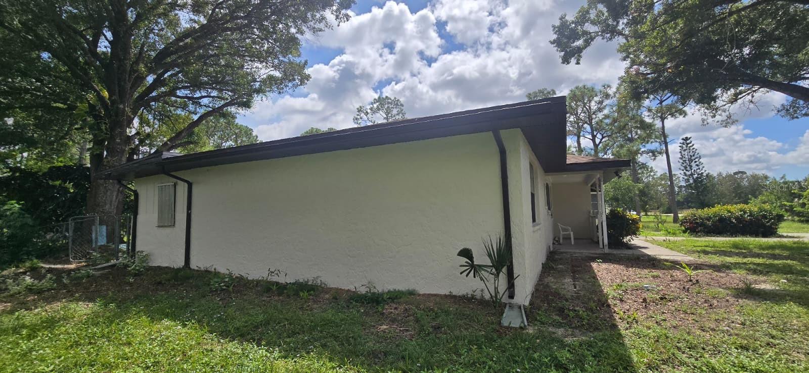 CHARLOTTE RANCHETTES TRACT 324 - Residential Lease