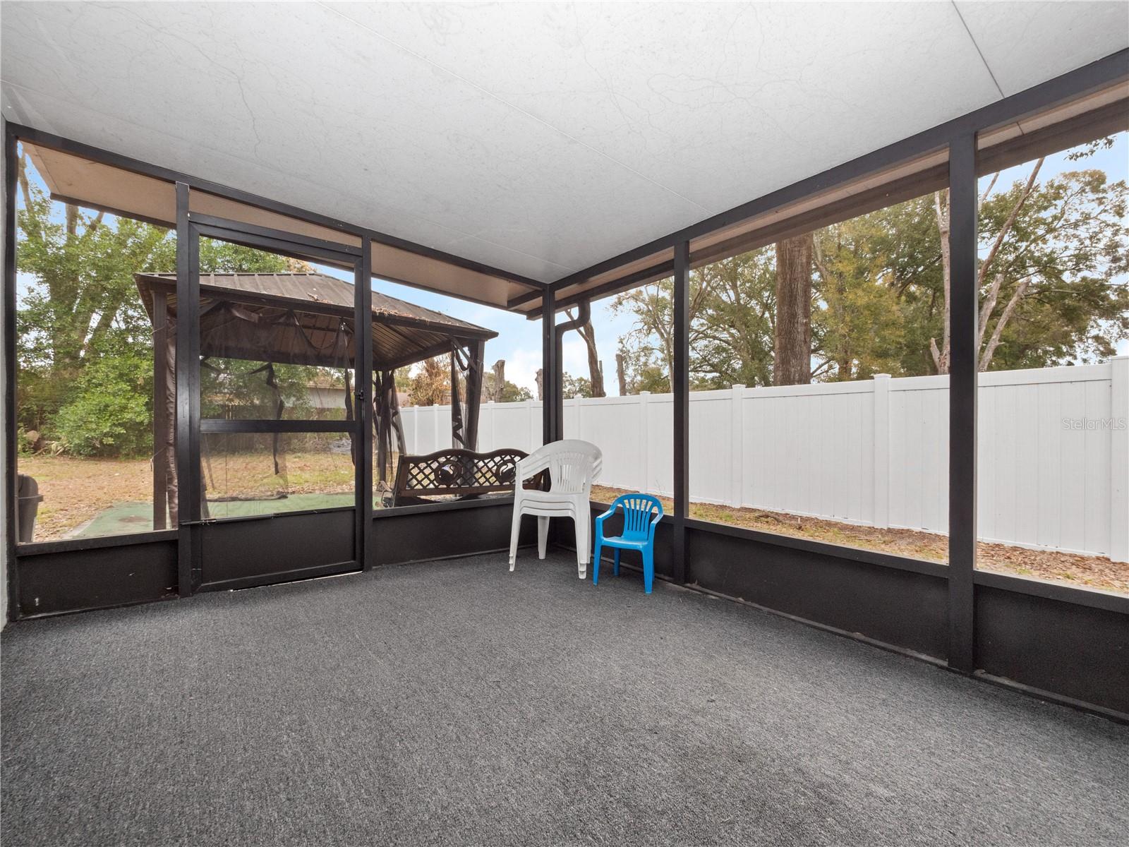 SPARLING HILLS - Residential