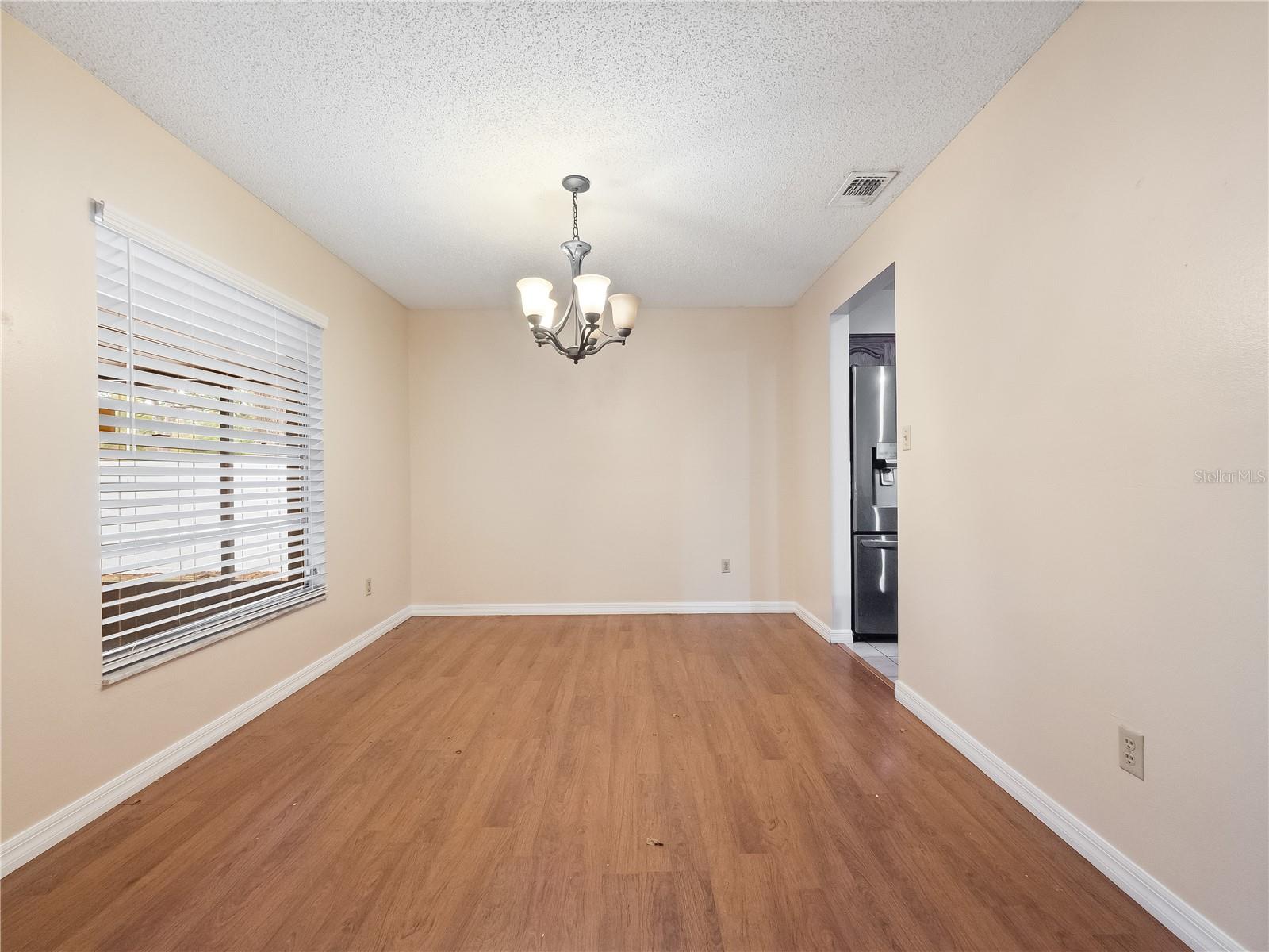 SPARLING HILLS - Residential