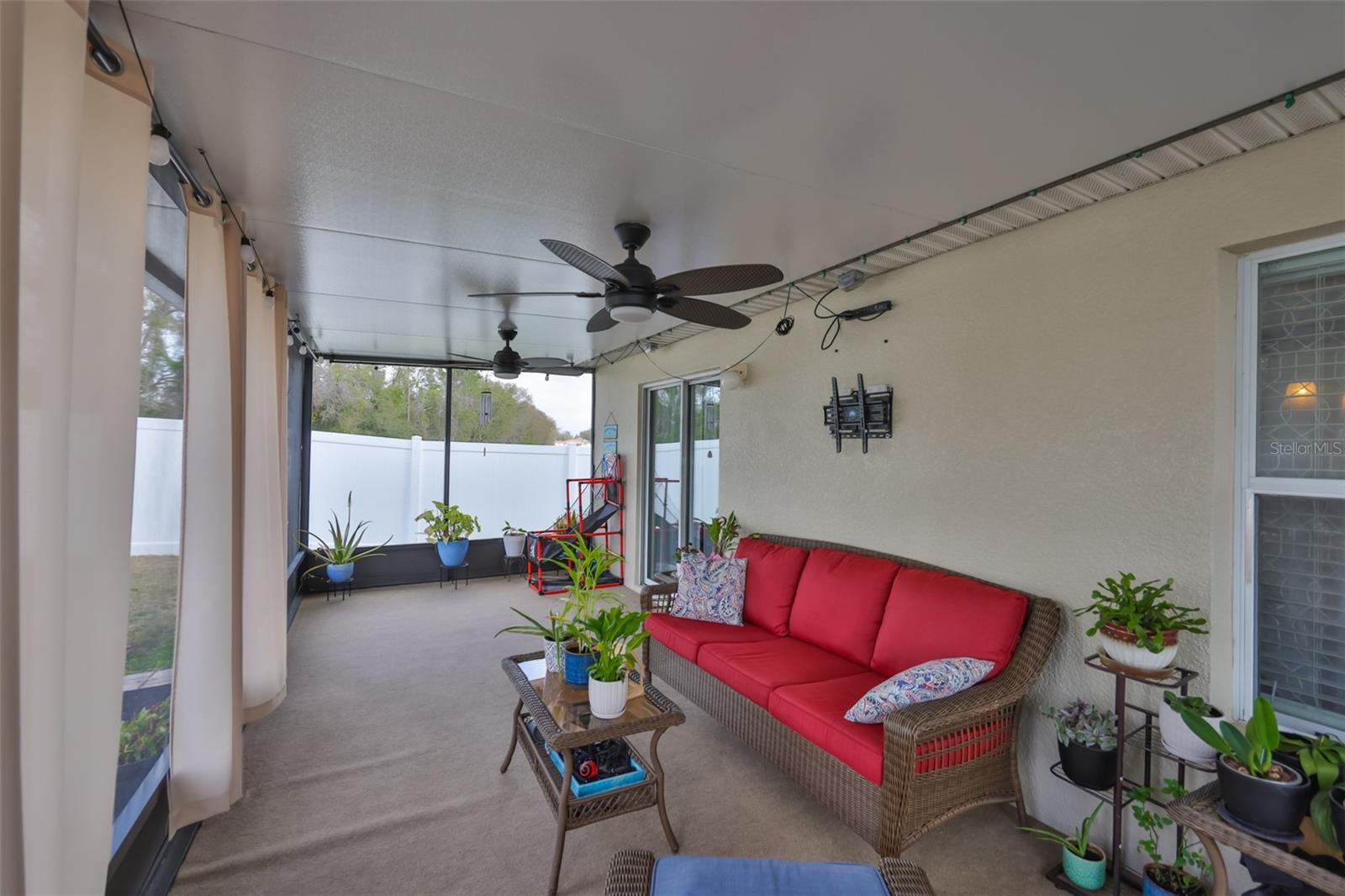 FESTIVAL POINTE SUNDANCE PH 02 - Residential