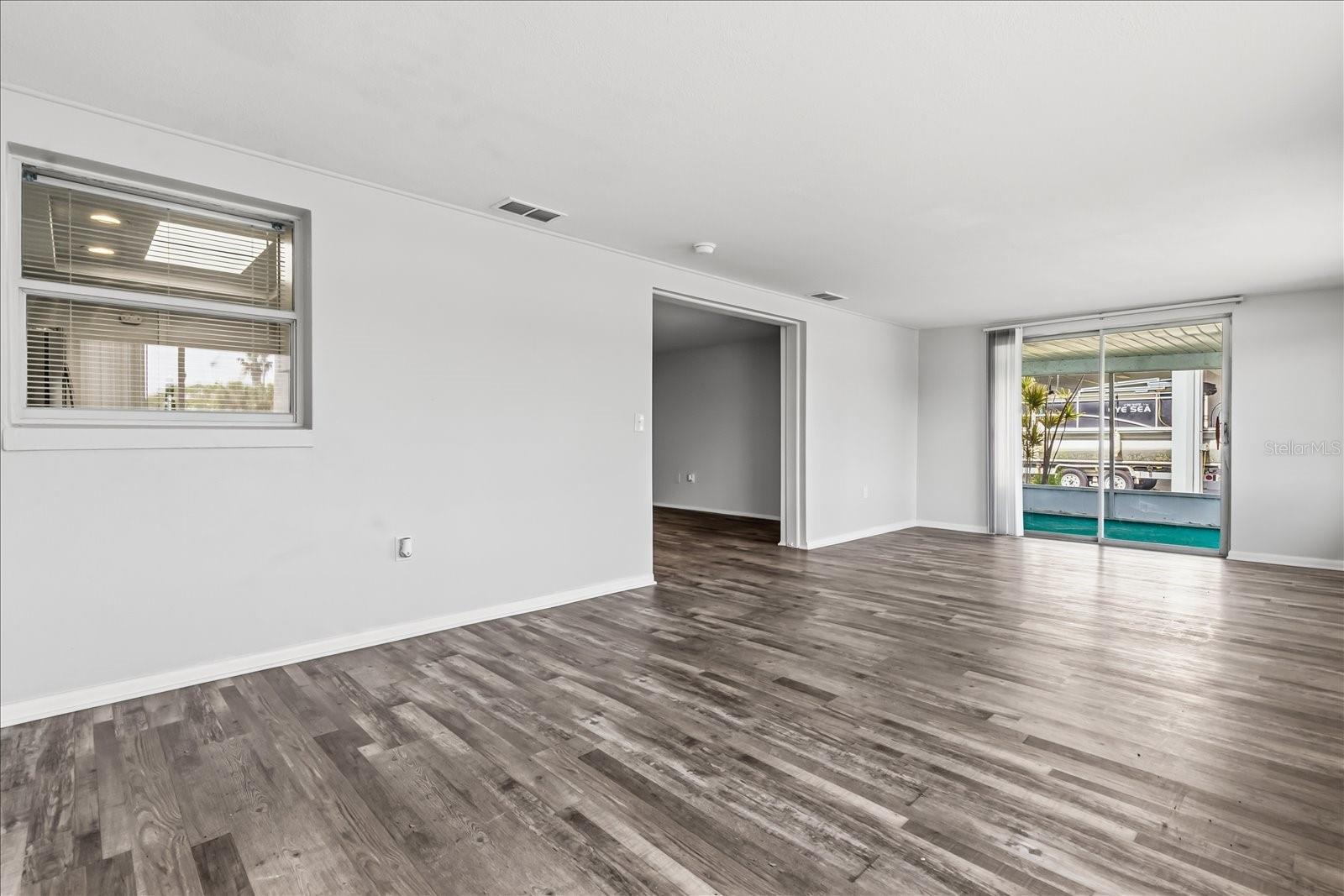 HERNANDO BEACH - Residential