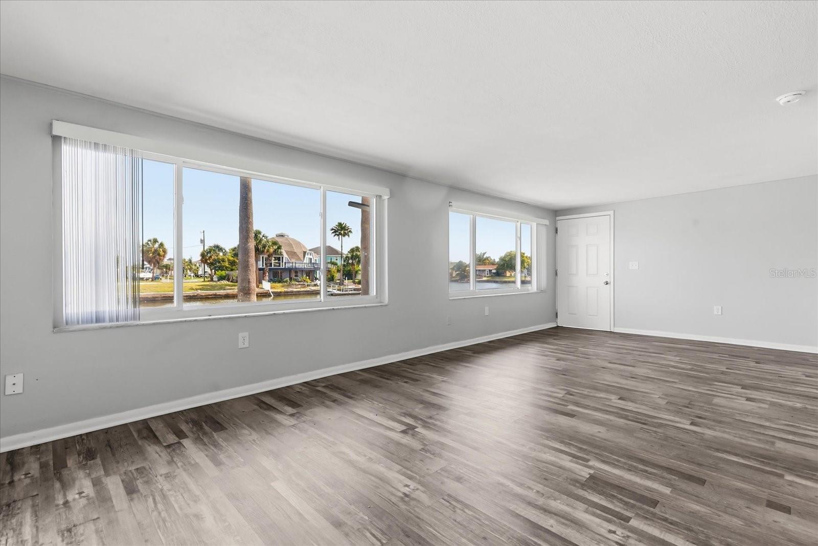 HERNANDO BEACH - Residential