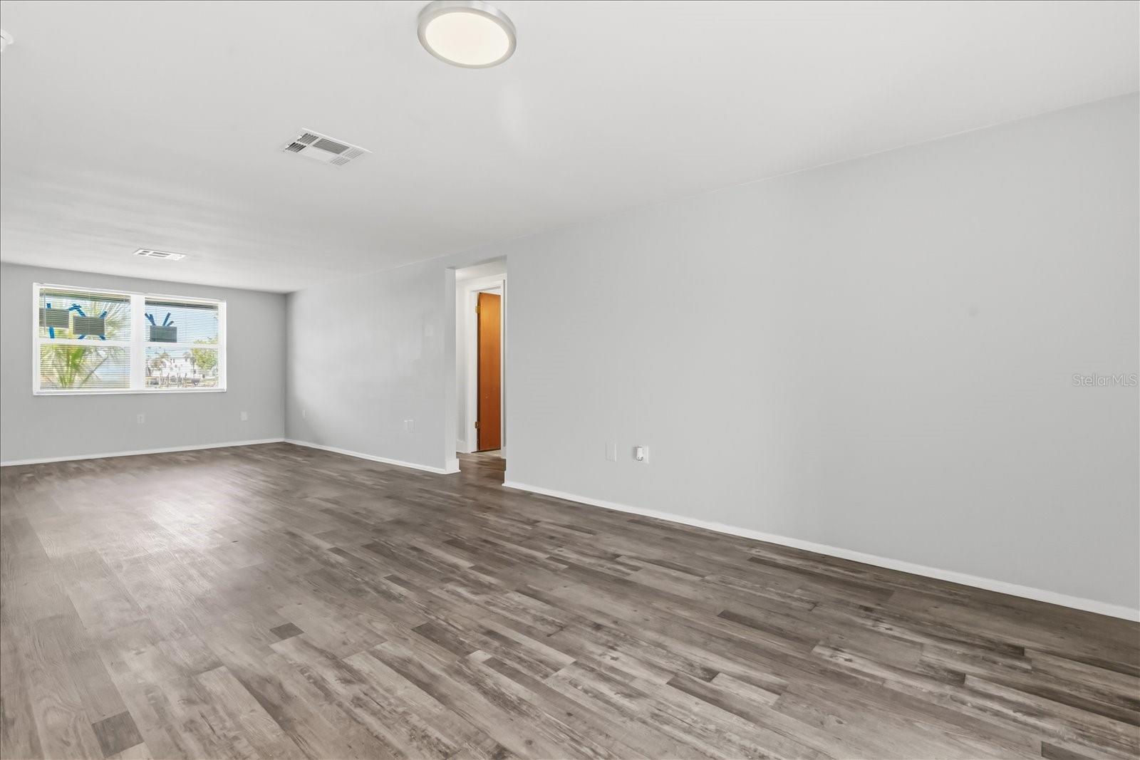 HERNANDO BEACH - Residential