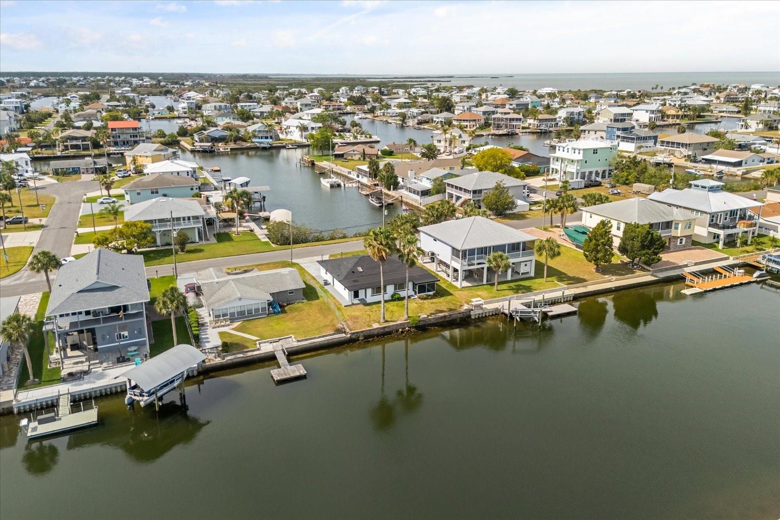 HERNANDO BEACH - Residential