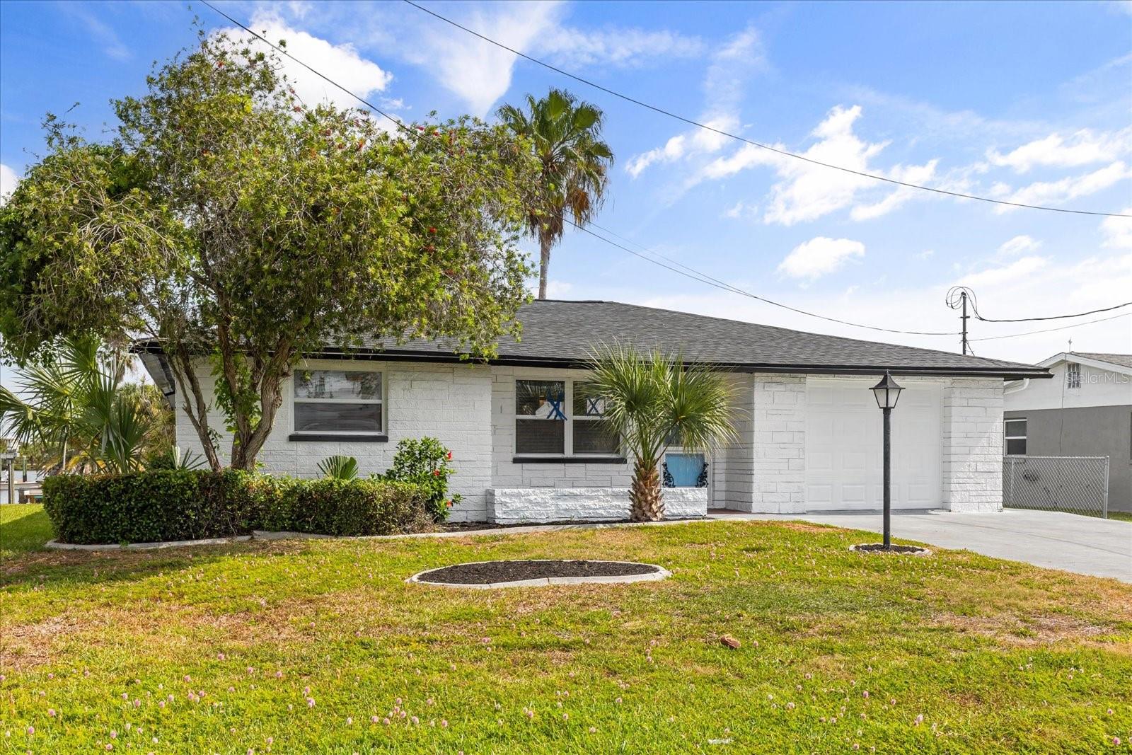 HERNANDO BEACH - Residential