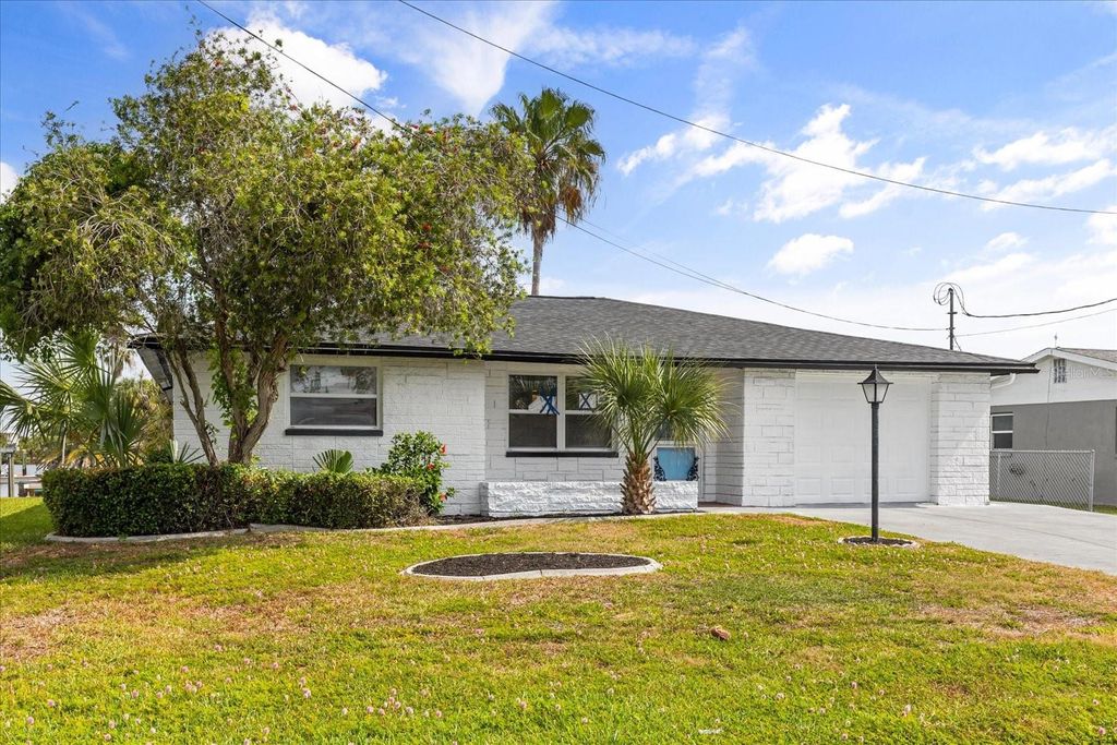 Photo of 3435 Gulf Coast Drive, Hernando Beach, FL 34607 (MLS # O6403337)