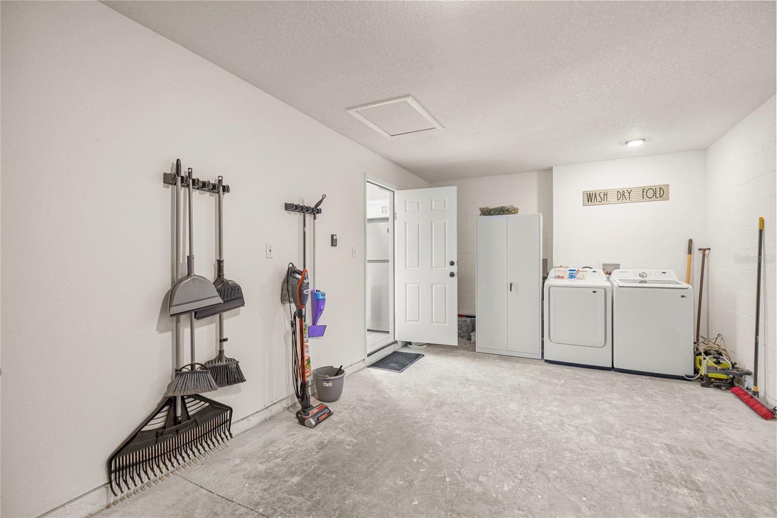 WEST END OCALA - Residential Lease