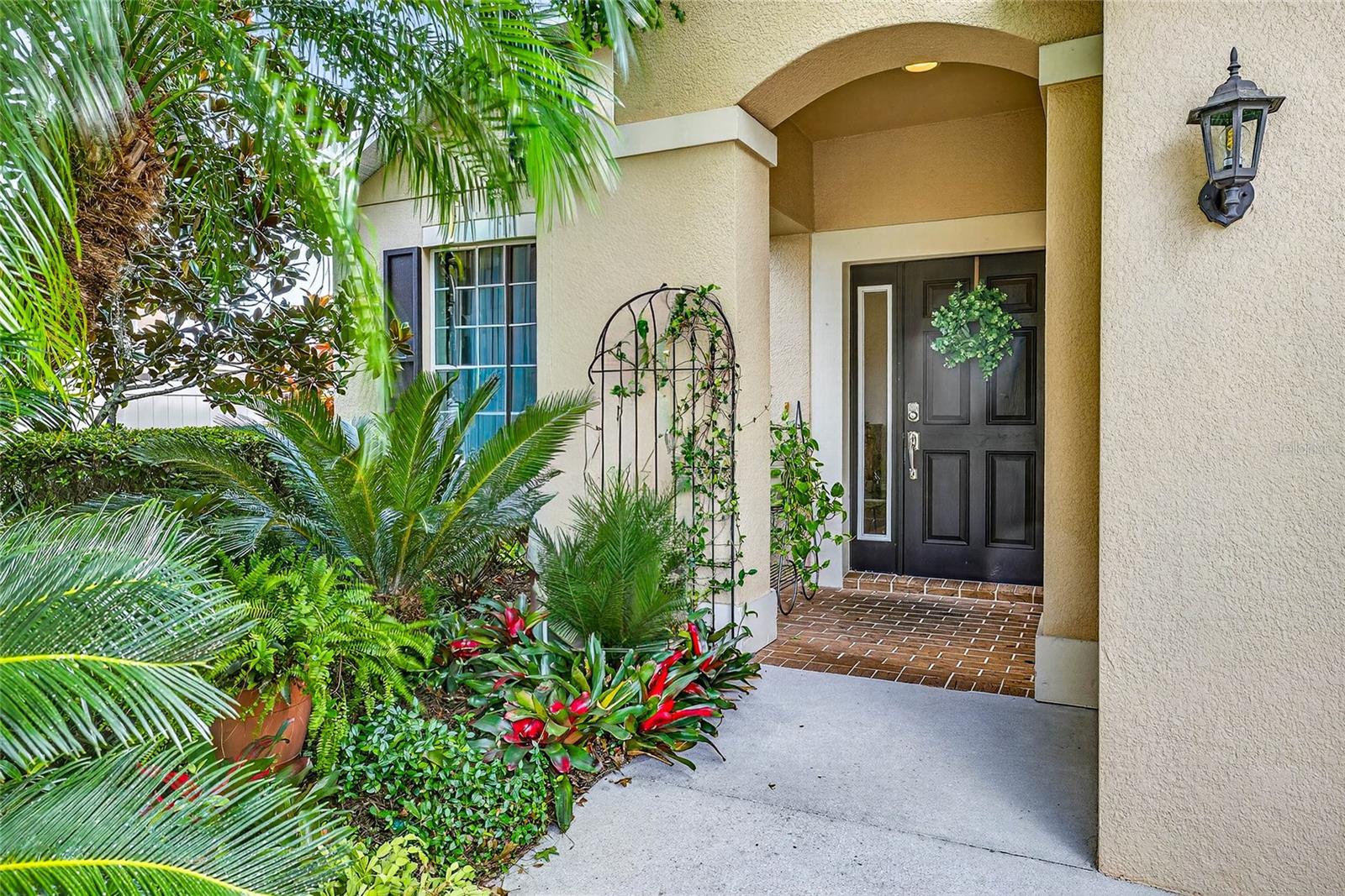 10859 BREAKING ROCKS DRIVE