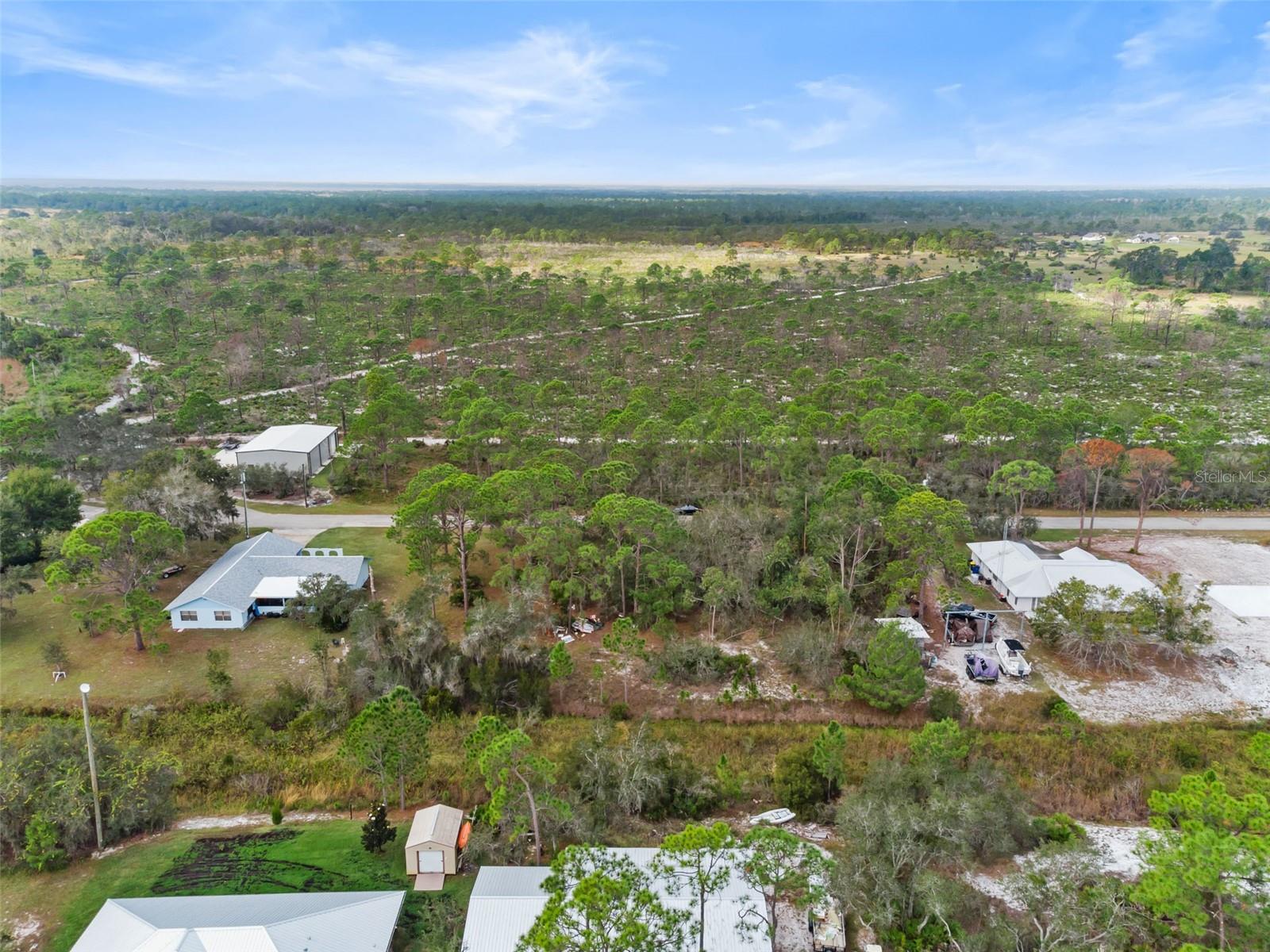 LEISURE LAKES SEC 09 - Land