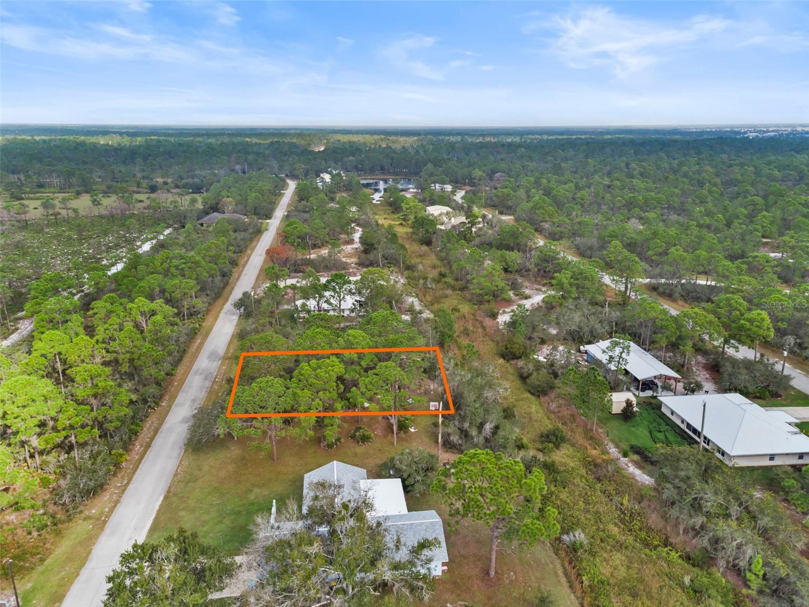 LEISURE LAKES SEC 09 - Land