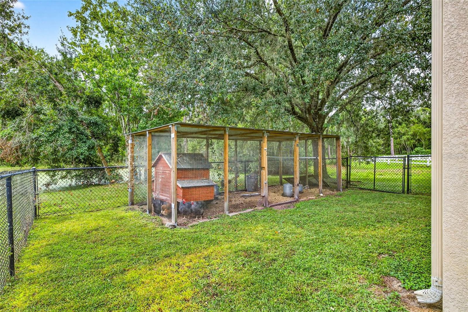 VIRGINIA ACRES - Residential