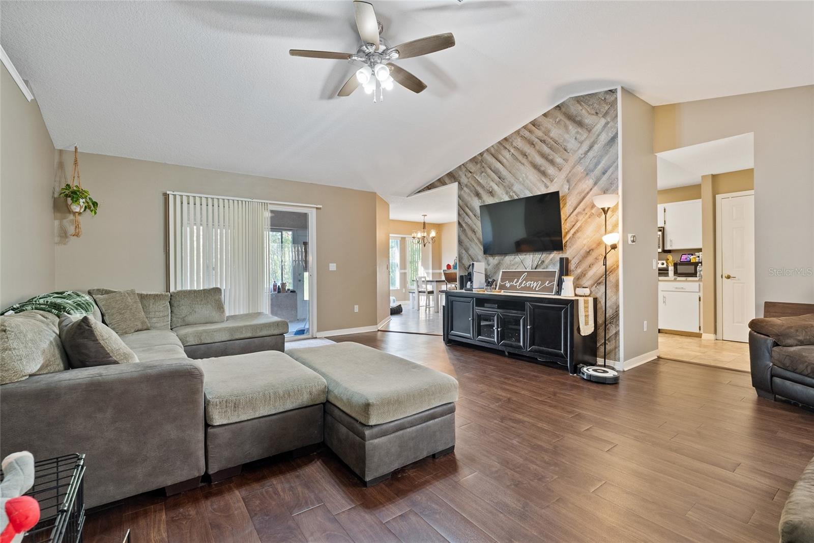 MARION OAKS 10 - Residential