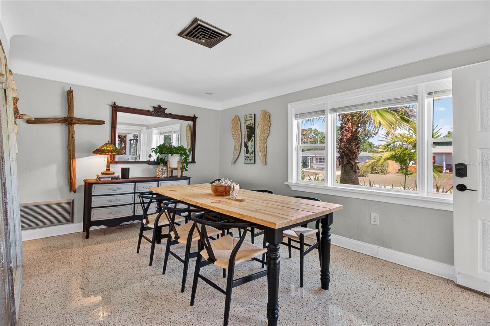 KENDALE PARK - Residential