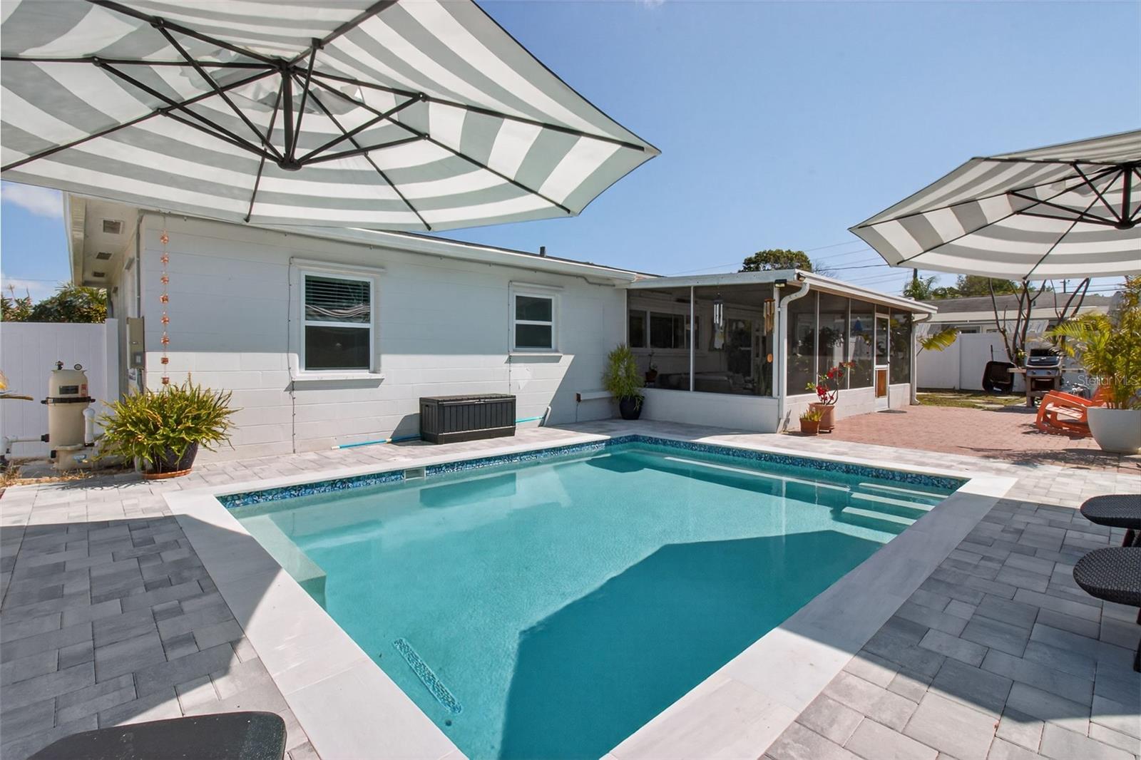 KENDALE PARK - Residential